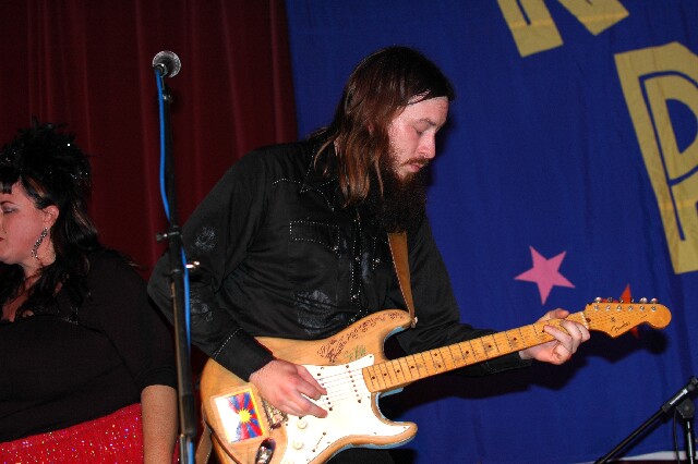 min 2005 11 25 riot 309